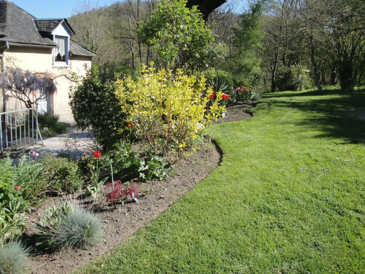 Le Relais Des Capucines Bed & Breakfast Largnac Luaran gambar